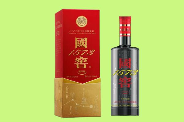 通渭县回收国窖1573.jpg